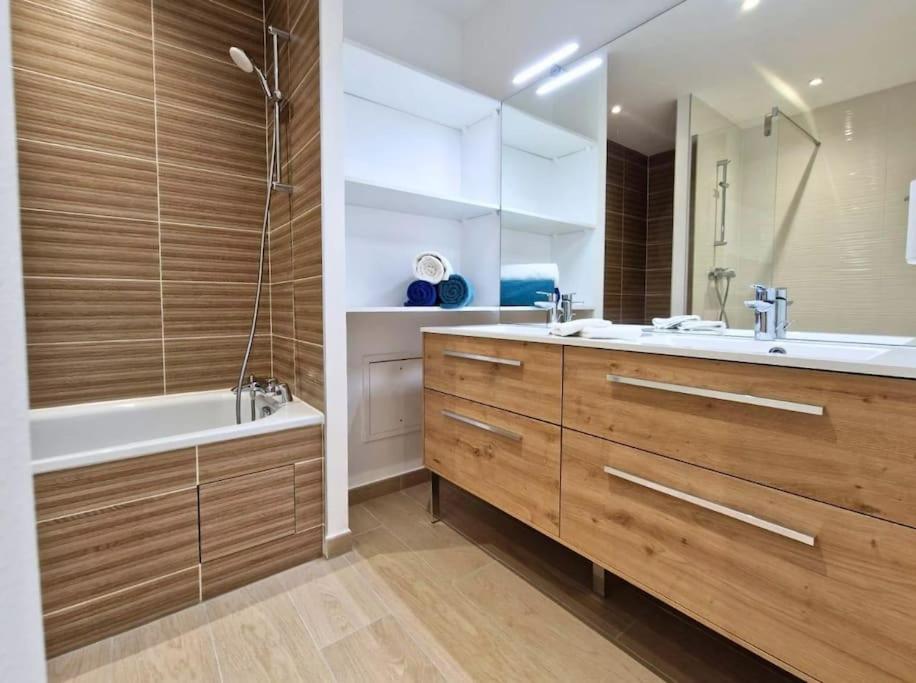 Sublime Appartement 4 Etoiles Neuf T3 Aputeaux 61M2 Proche La Defense, 10M2 De Terrasse Avec Magnifique Vue Exterior foto